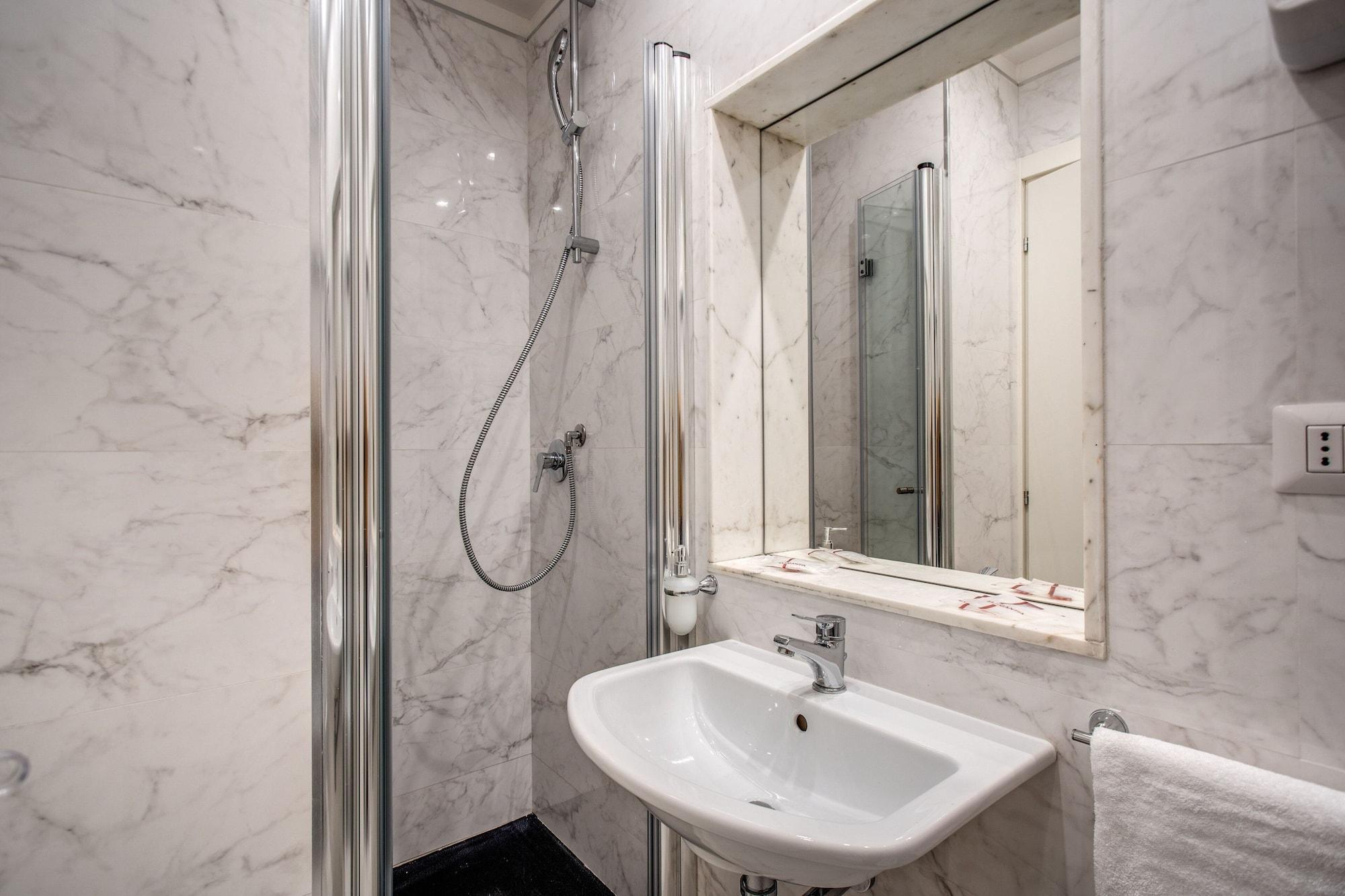 Hotel San Silvestro Roma Exterior foto