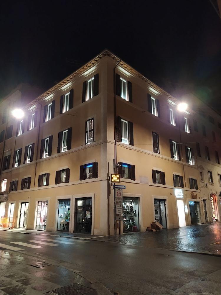 Hotel San Silvestro Roma Exterior foto
