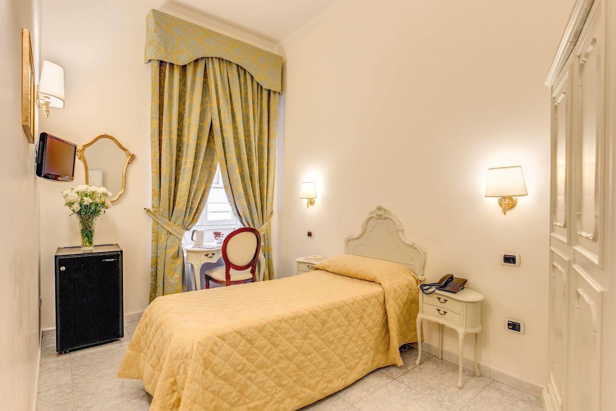Hotel San Silvestro Roma Exterior foto